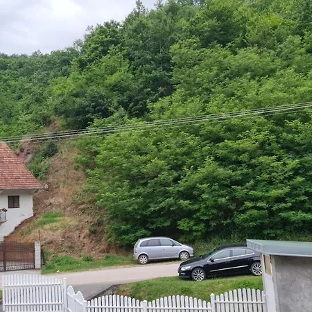 Apartment Villa Mila *
